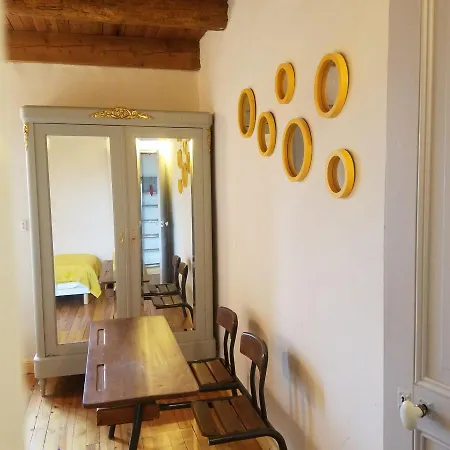 Le De La Vieille Eglise De