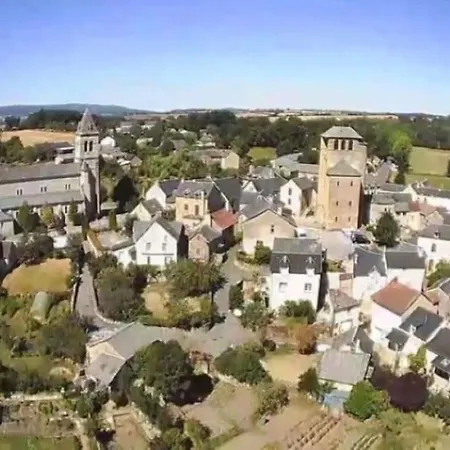 Le De La Vieille Eglise De * Coussergues