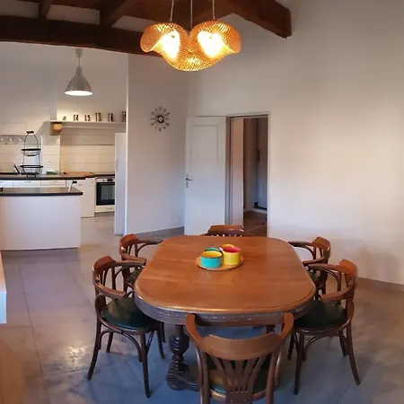 Le De La Vieille Eglise De Holiday home