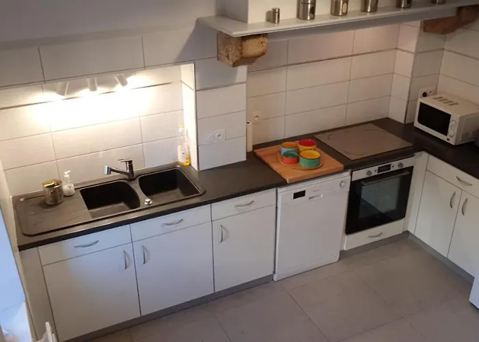 Feriehus Le De La Vieille Eglise De Coussergues